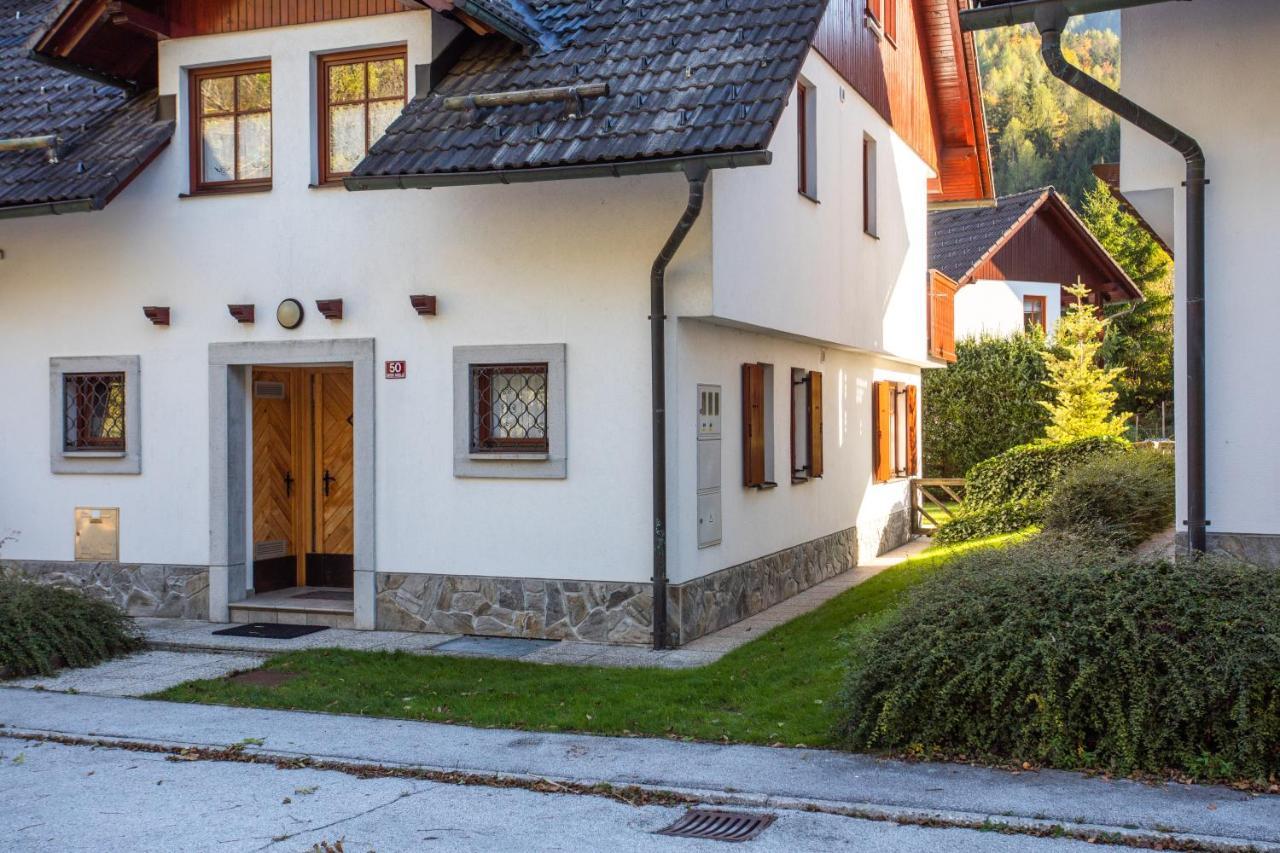 Apartmaji Potepuh Kranjska Gora Exteriör bild