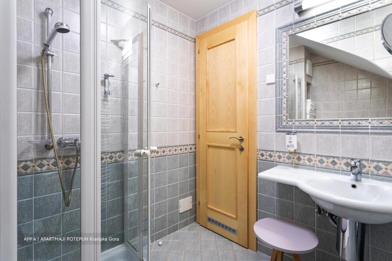 Apartmaji Potepuh Kranjska Gora Exteriör bild